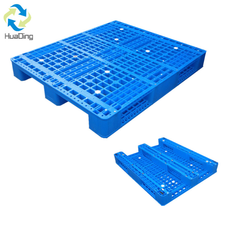 1200*1000 Three Runner Grid Deck Rackable Plastic Pallet