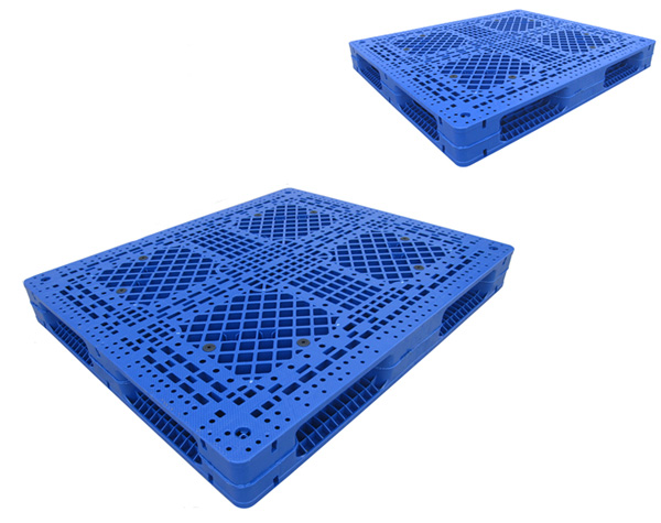 PE material (polyethylene) and PP material (polypropylene) plastic pallet diffe