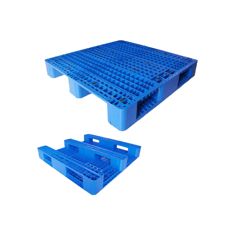 3Runners Roto Molded Plastic Pallets