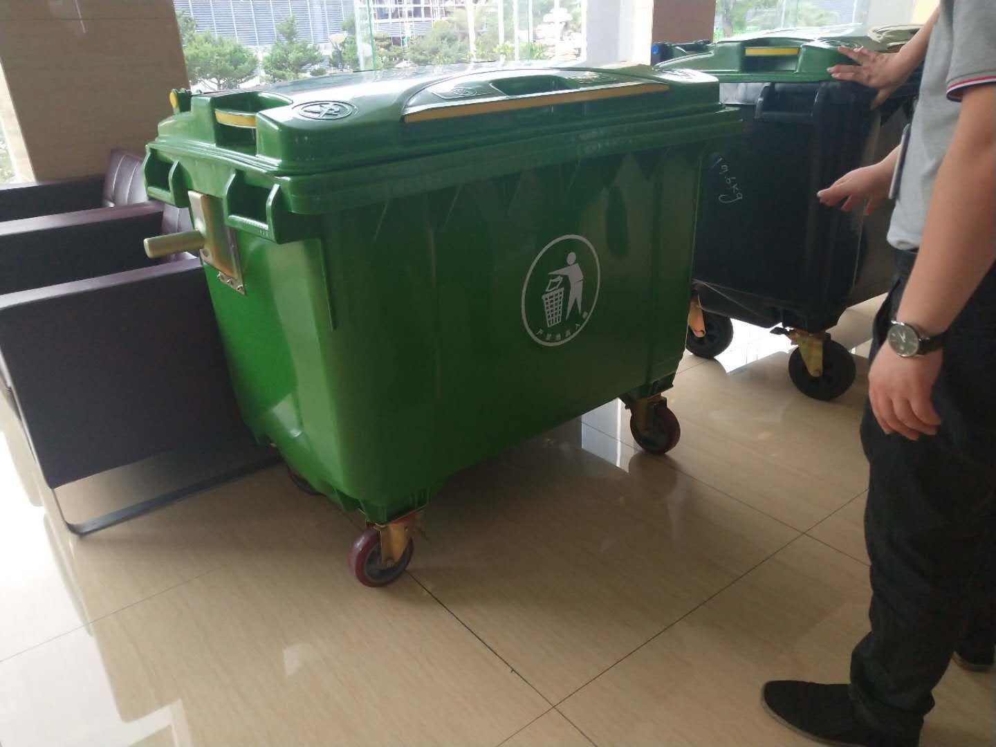 Office Trash Bin Trash Can With Wheels