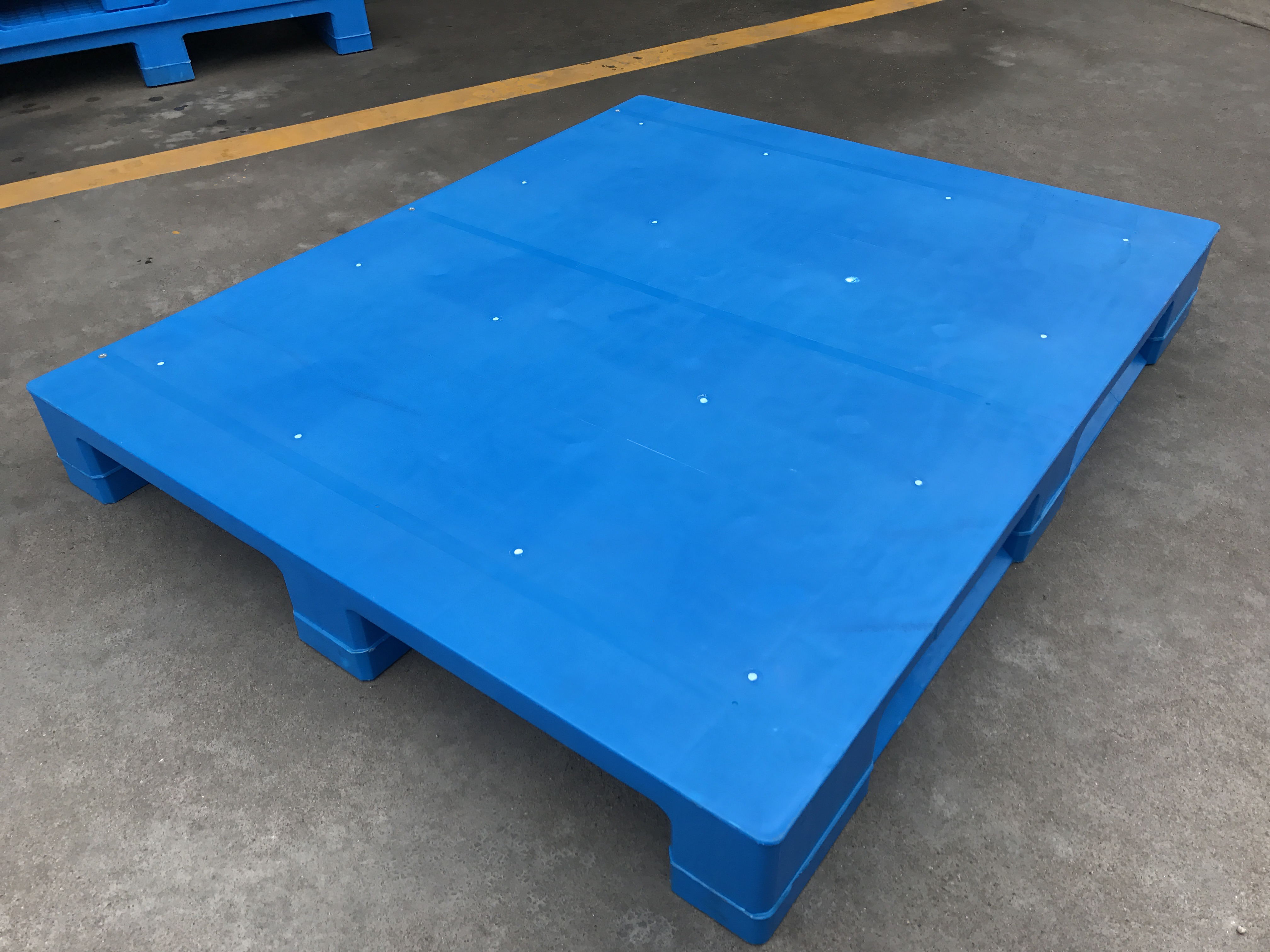 HD3RCWS1311A HDPE Industrial Rackable Blue Storage Plastic Pallet