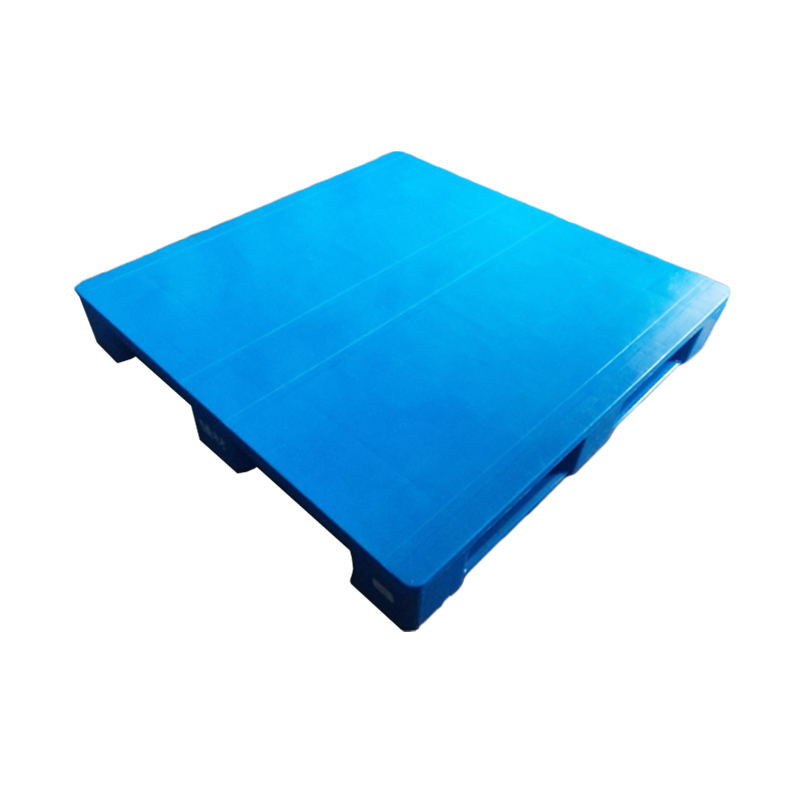 1100 x 1100 Heavy Duty Solid Top Rackable Plastic Pallets