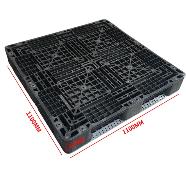black recycled plastic export pallets for international shipping
