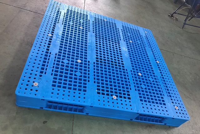 HDDFGNS1515A New Large Cargo Plastic Double Stacked Pallets for Warehouse