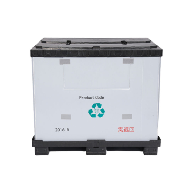 Collapsible Sleeve Pack Container with Injection Molded Plastic Pallets