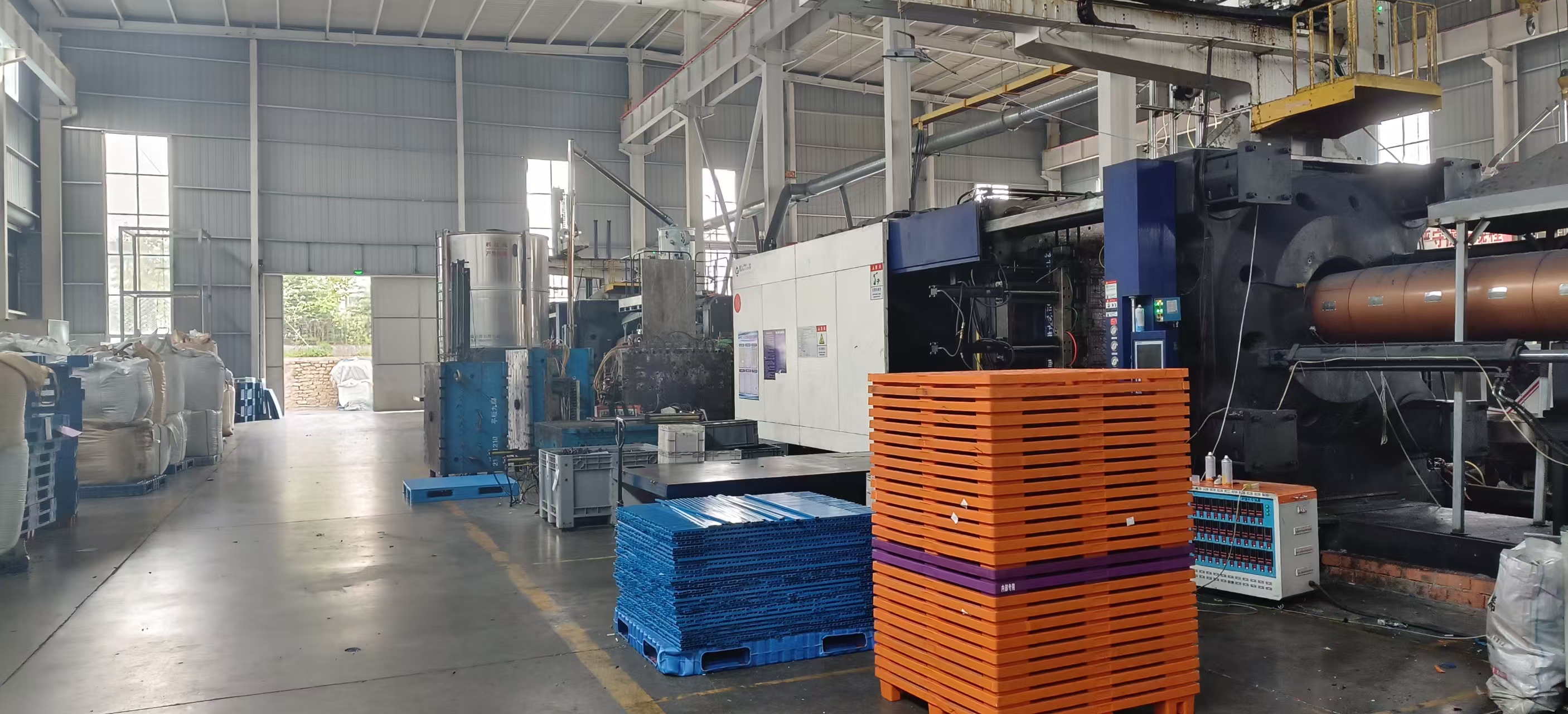 china plastic pallet Supplier